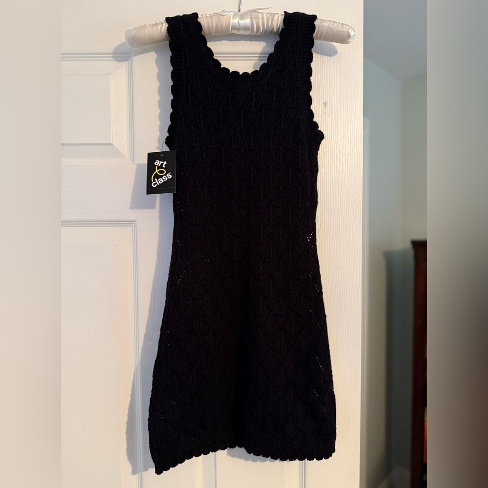 Girls Tank Strap Sweater Dress 
Size L (10-12)
NWT